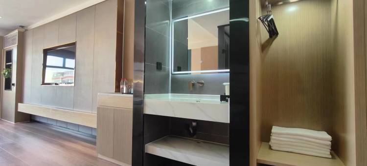 如家华驿精选酒店(锡林浩特杭盖路第二中学店)图片