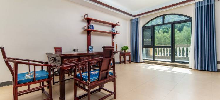 龟龙岛森林康养避暑山庄图片