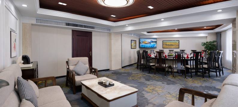 长沙雲熙天都酒店(四方坪双拥地铁站店)图片