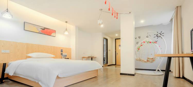 格林客栈(梧州第四中学市政广场店)图片