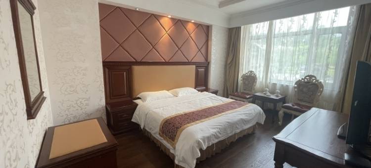 白山森工大酒店图片