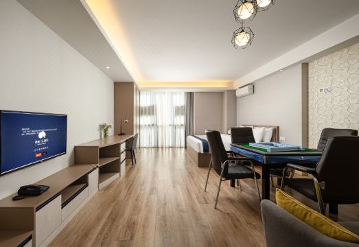 Homeinn Ripple Yun Hotel (Anning Outlets) Hotel Overview