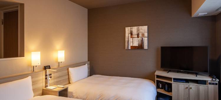 露樱酒店三次站前店(HOTEL ROUTE INN MIYOSHI EKIMAE)图片