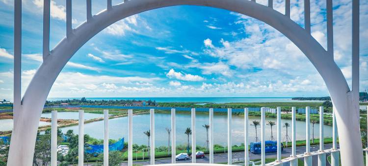 聆海沐风·ocean breeze观景美宿(北海银滩店)图片