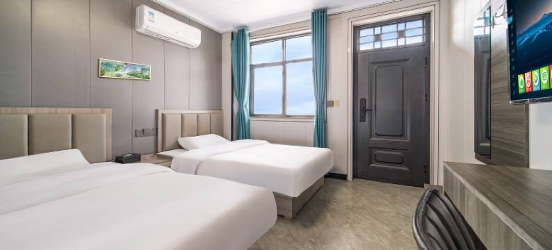 世纪酒店(港区比亚迪店)图片