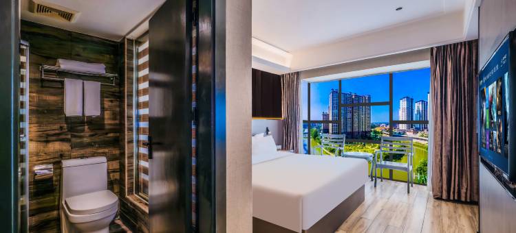 邵阳华逸名都大酒店(高铁站店)图片