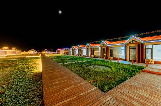 塔林艾力民宿2部火山店