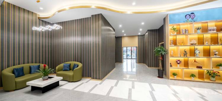 白玉兰酒店(泰兴吾悦广场店)图片