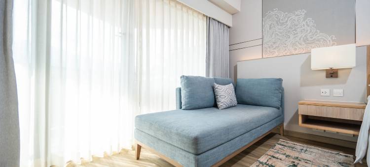 芭东海滩万怡酒店(Courtyard by Marriott Phuket, Patong Beach Resort)图片