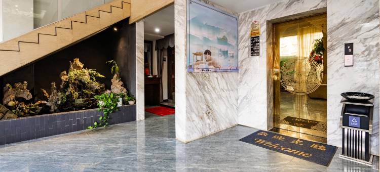 贵港王者大酒店(江南大道八塘工业园店)图片