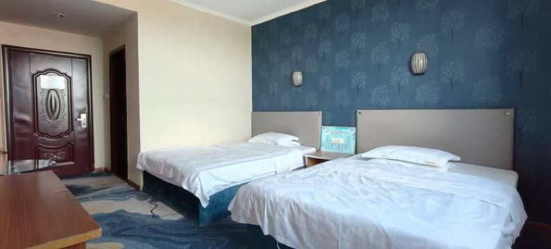 巩留高朋轩酒店图片