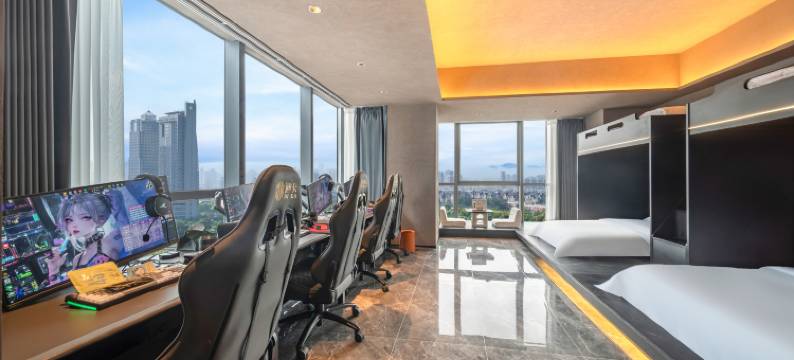 迪卡电竞酒店(驻马店天中环球港店)图片