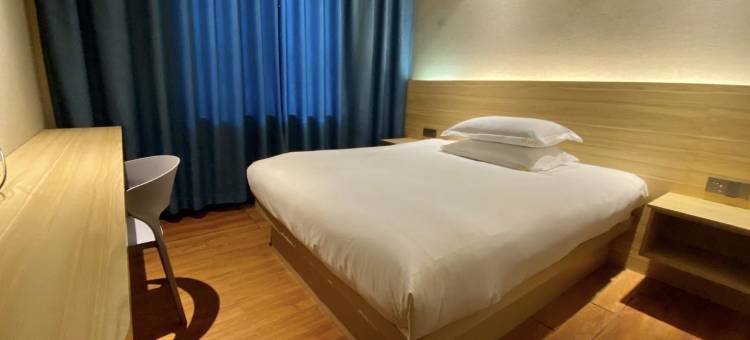 兰溪喜悦假日酒店(中洲公园店)图片