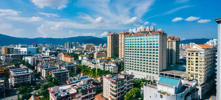 西双版纳景洪亦诚国际酒店(曼听公园泼水广场店)图片