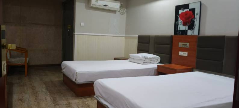 延川昀朗电竞酒店图片