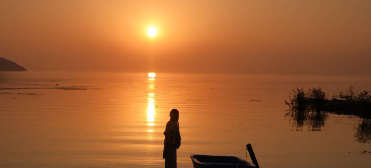 顾小姐家·湖景设计师民宿(苏州太湖店)图片
