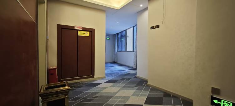 内江陆运酒店(市中区街心花园店)图片