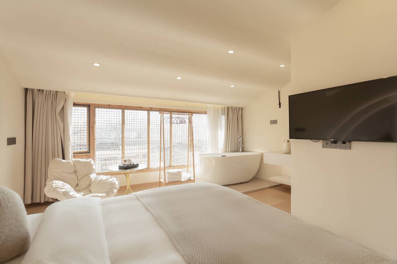 宏村荷塘月色轻奢民宿图片