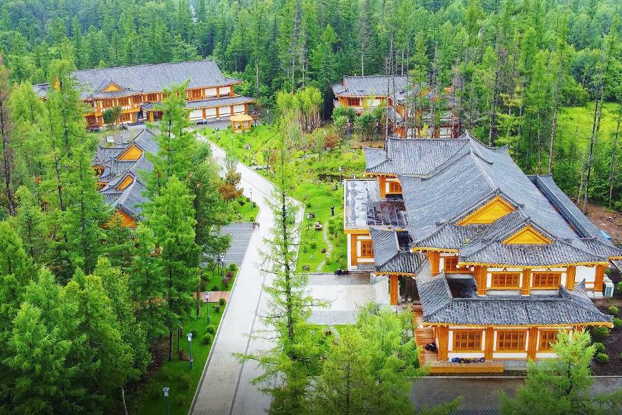長白山觀嶽民俗酒店