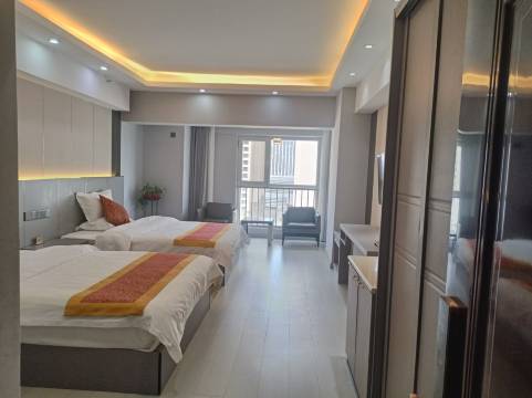 雯润商务宾馆(万达广场店)