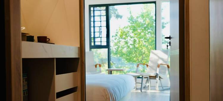 乌兰布统观云野奢民宿图片