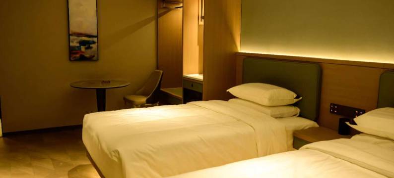 云朵酒店(林西百货大楼店)图片