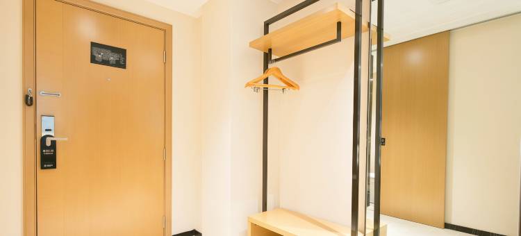 城市便捷酒店(海口望海国际广场骑楼老街店)图片