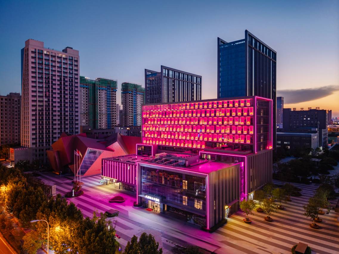 丽斯未来酒店(骆岗中央公园上海路店)图片