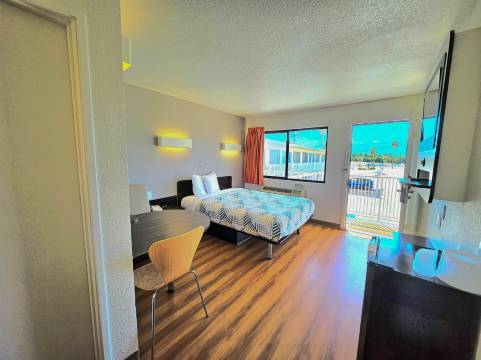 棕榈沙漠6号汽车旅馆- 棕榈泉区(Motel 6 Palm Desert, CA - Palm Springs Area)