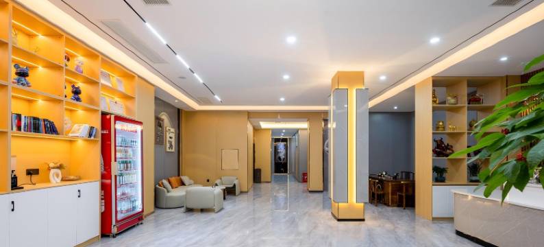 东方铂思特酒店(东方高铁站店)图片