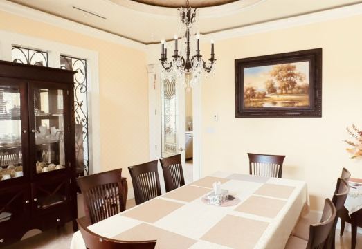 Sweet Home Grace Hotel Overview