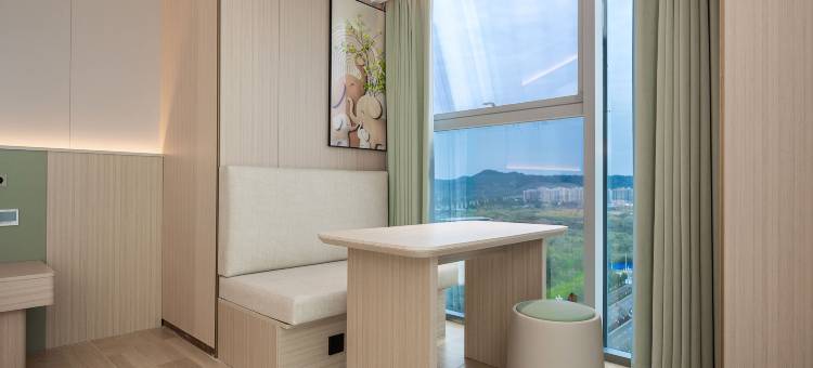 麓岛智能酒店(遂宁万象汇店)图片