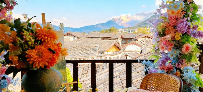 丽江雪山语客栈图片