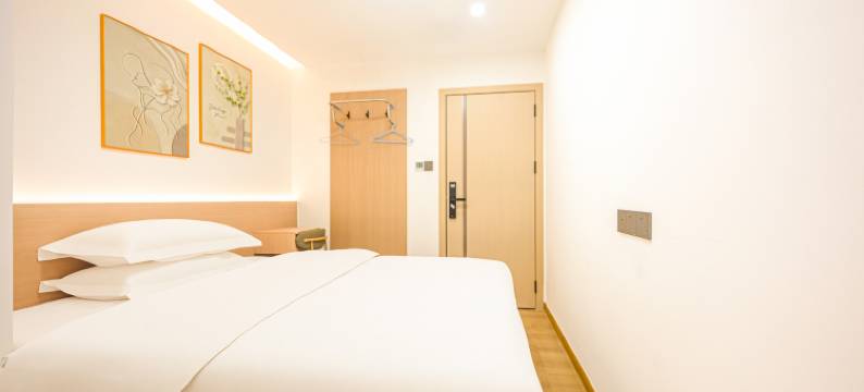 信宜欢朋城市民宿图片