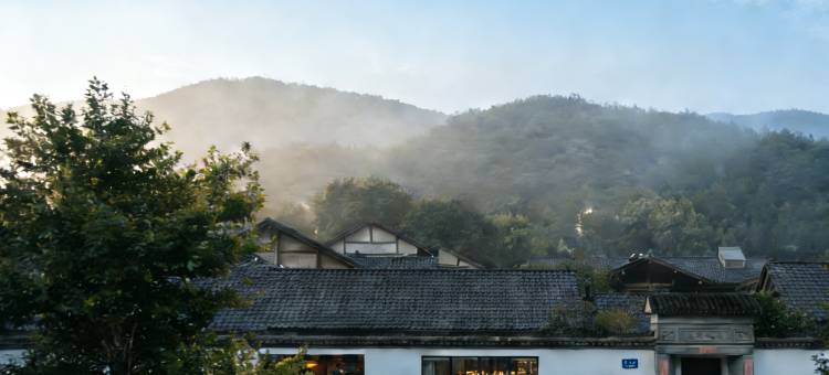 吾以溪右 · Creekside庭院度假民宿(三宝国际陶艺村店)图片