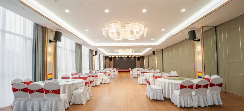 美豪酒店(济宁万象汇春风仁里店)图片