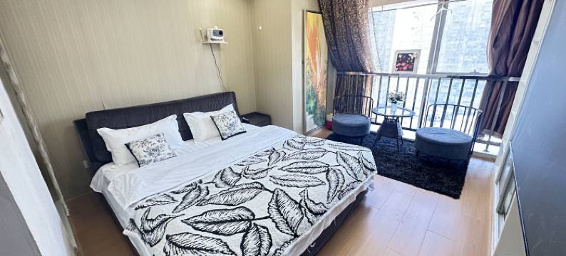 云端小筑民宿(沈阳北站华府新天地店)图片