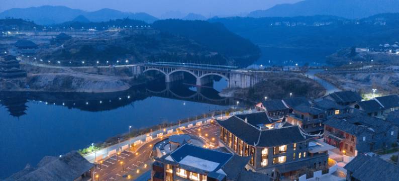 松桃松庐民宿(苗人古城店)图片