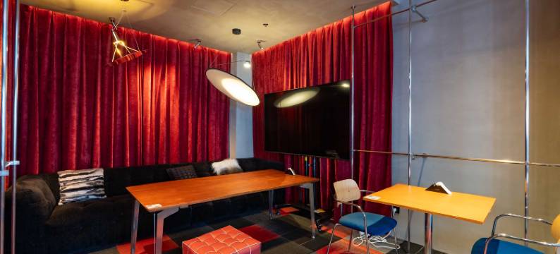 一川月白酒店图片