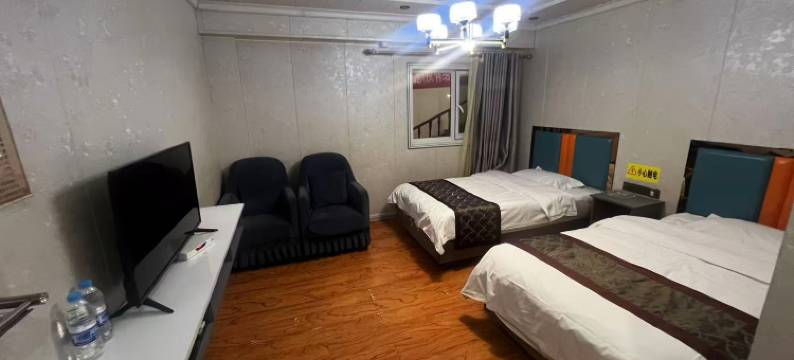 临夏县华荣宾馆图片