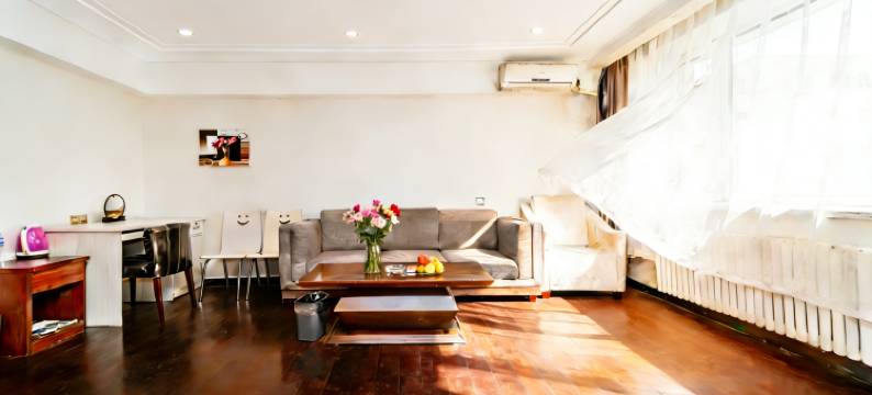 优柏·云酒店(巴洛克街区地铁站店)图片