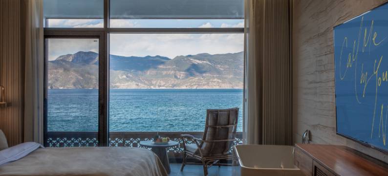 泸沽湖南岛VILLA度假酒店图片