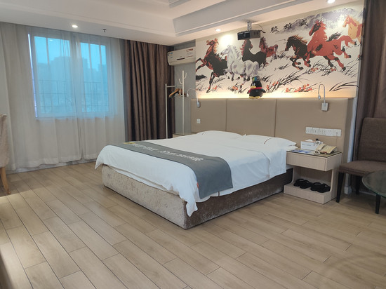 凯骏酒店(广州南沙万达店)