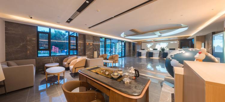 凯里亚德酒店(巩留人民广场店)图片