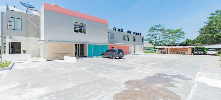 伯劳广场桑斯酒店(Sans Hotel Berau Square)图片