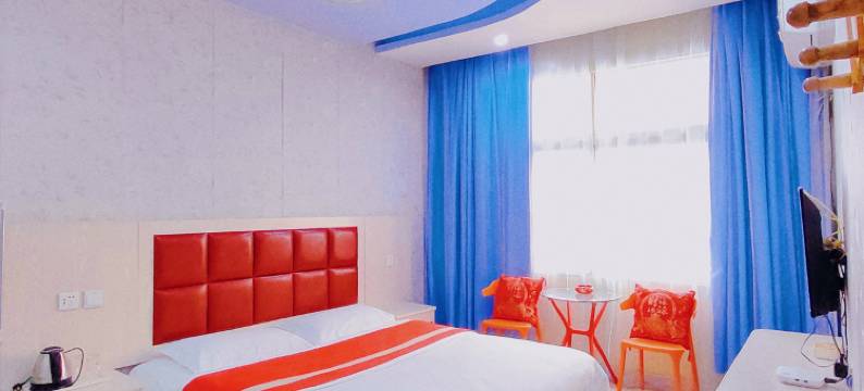 爱尚主题宾馆(信阳师范大学店)图片