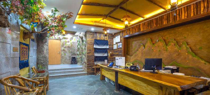 瓦哎噜酒店(五指山三月三大道店)图片
