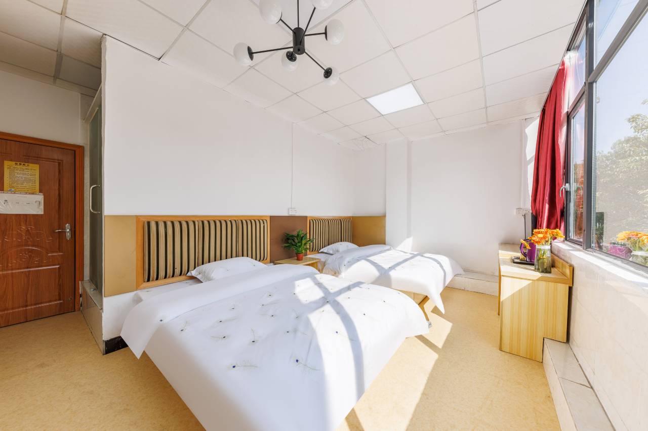 本体公寓(广州钟村店)