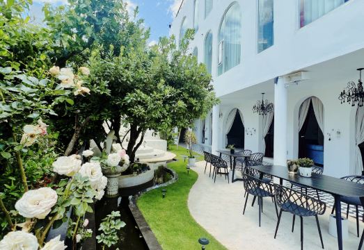 ANDER HOTELHotel Overview