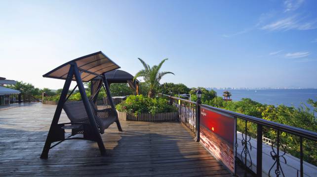 云瑧东山宾馆(北戴河鸽子窝店)图片